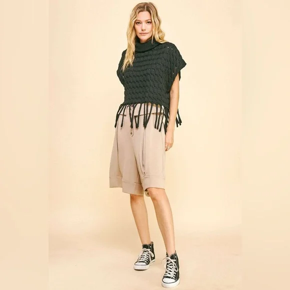 259B. Stylish High-Waisted Shorts